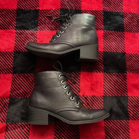 Heeled Booties - Picture 1 of 9